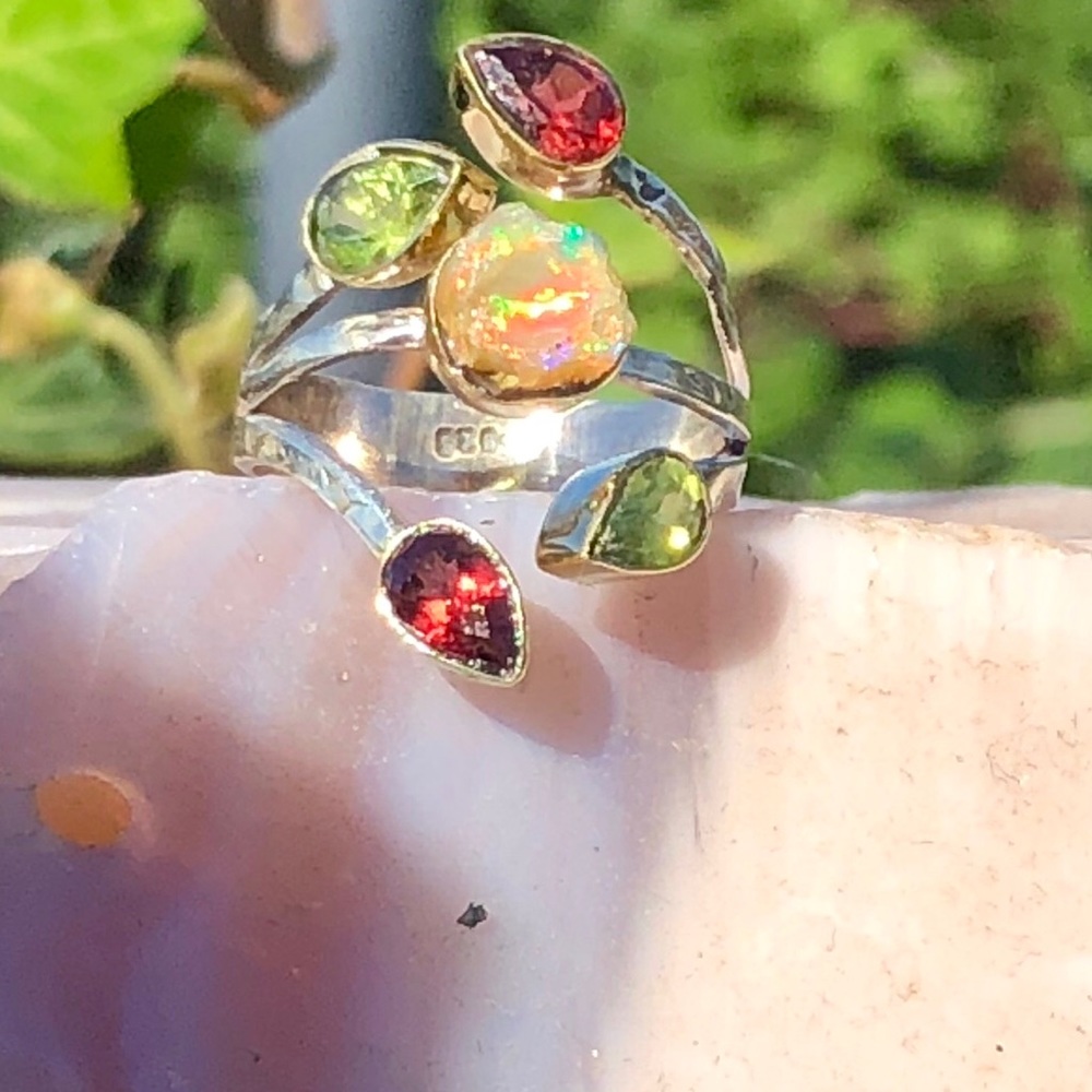 SOLD Opal, Peridot & Garnet Ring - Picture 4 of 8